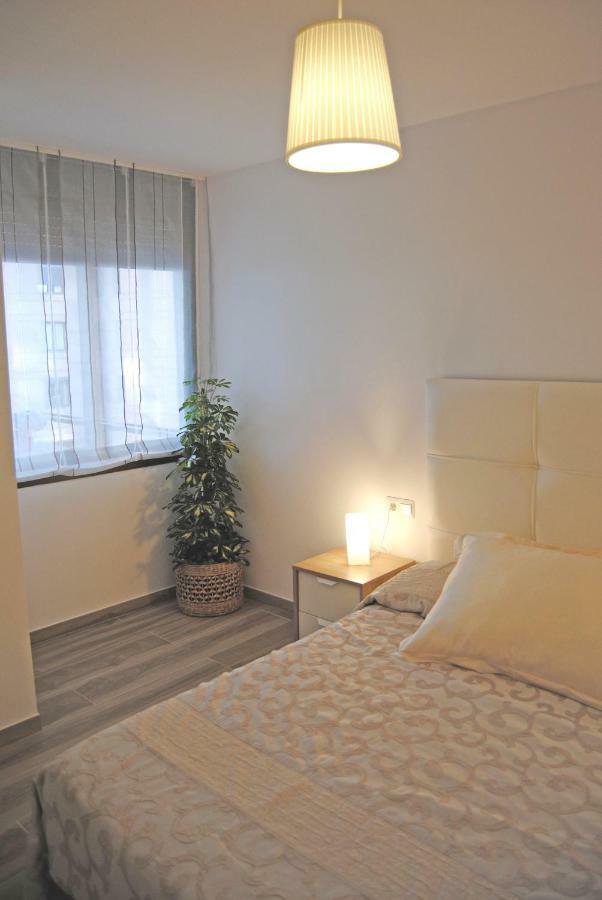 Recently Refurbished Apartment With Sea Views. Fuengirola Exterior photo
