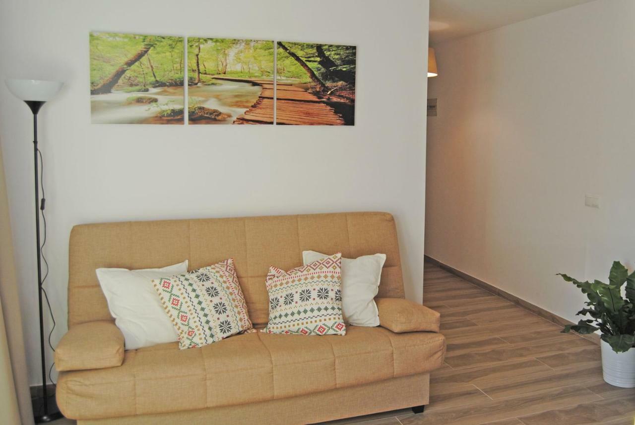 Recently Refurbished Apartment With Sea Views. Fuengirola Exterior photo
